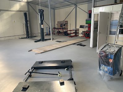 AF1QipMjlWYYk9H_Twln0Sbtc4VXtGpXaejHEWDQD0hww397-h298-k-no