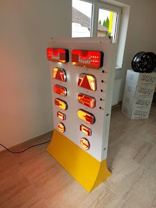 AF1QipMlJk5LQhRHwTJ0u0kEpg4JmE4ejUxU52YLvukGw224-h298-k-no