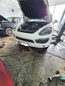 AF1QipMve_LyPmb2ZAYxsiMjqByuOWk79mRwyV90QhTIw224-h298-k-no