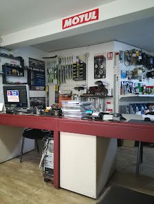 AF1QipN5-6u5H4vZnK2lMO101r8jkDclVvcxGYrA5-pYw224-h298-k-no