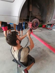 AF1QipNF9oRAUPIn_gxMj6y8p1pSETAlsUcwjNG_uW6yw224-h298-k-no