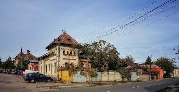 AF1QipNhMeml-BTvBzyoLTFuJZjavOK0damQiRvFdGb1w578-h298-k-no