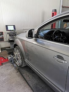 AF1QipO-HaPhjIKix-T15WptLqIzoB6WW2NWRKGsAEoVw224-h298-k-no