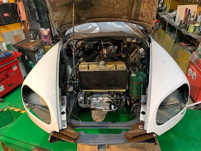 AF1QipOOqcF_n9mayD3J-Dr7BhTIvJR0WmBKKy9F_seZw397-h298-k-no