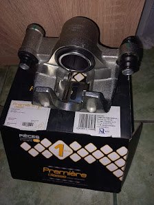 AF1QipOY10mQPtdwGUkW_EsX_RwF5G3a8iuFi-hKYmyZw224-h298-k-no