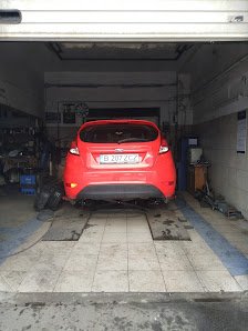 AF1QipPZhDMoHXtM5A6obiF1z8gGSgQVRtu-AoElSwtqw224-h298-k-no