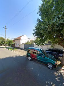 thumbnailpanoidDcrVY01TpNUXywtVa-pANQcb_clientmaps_sv.tactile.gpsw224h298yaw59